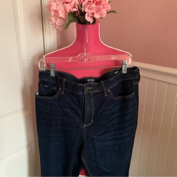a.n.a. Women’s Tall Dark Denim Ankle Length Jeggings size 14 - Picture 2 of 7